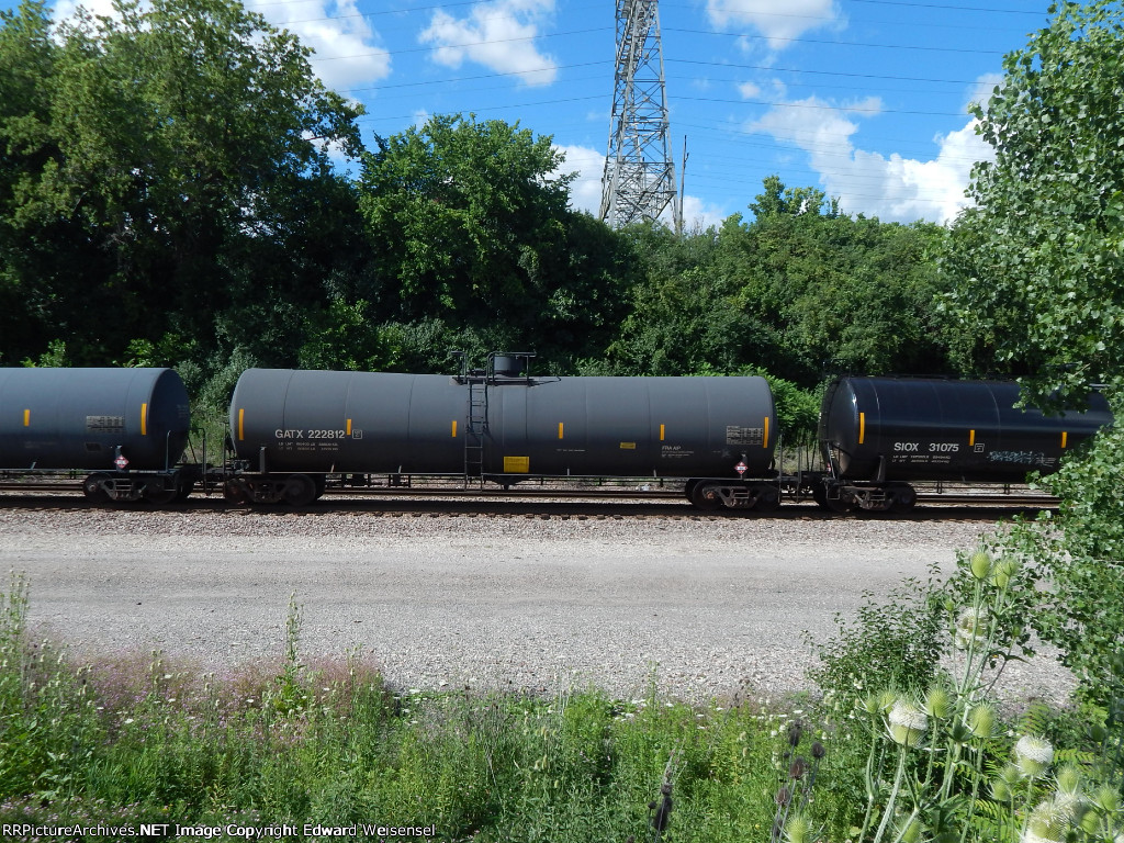 3rd quartet of ducks in the Ethanol loads on CP 54x? approaching Cutoff